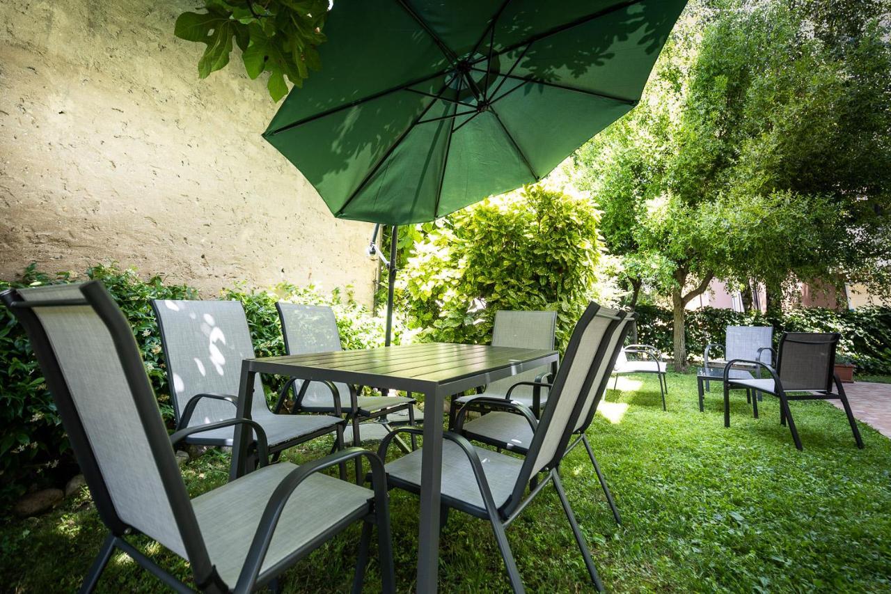 Verona Suites Bagian luar foto